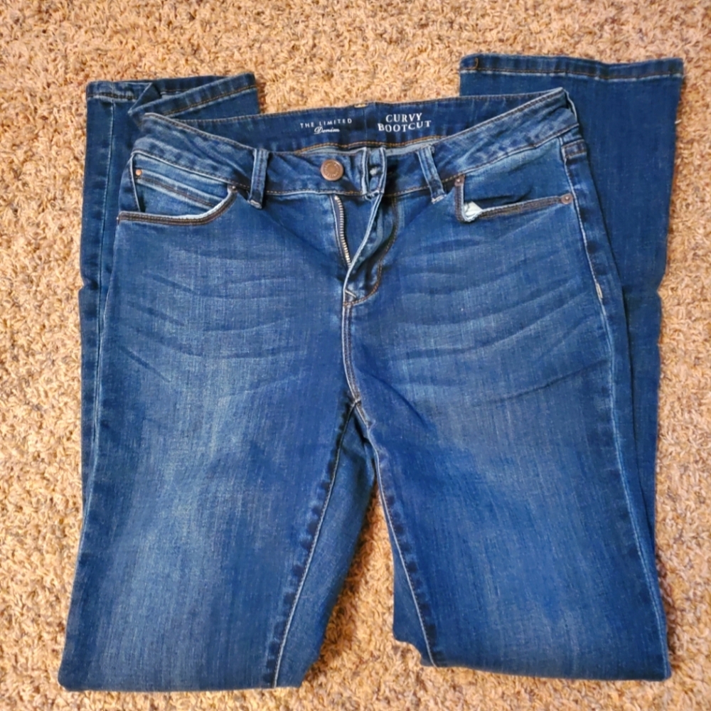 Limited jeans